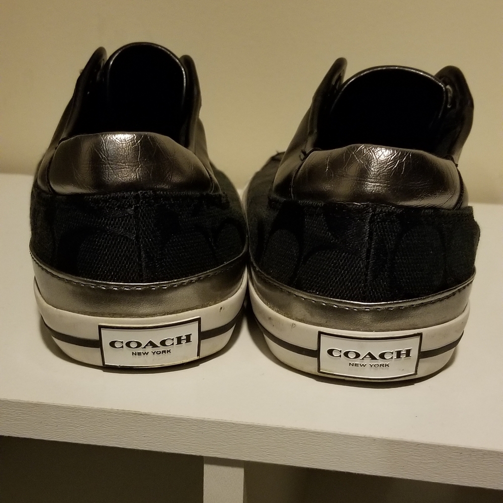 Shoes - Picture 2 of 3